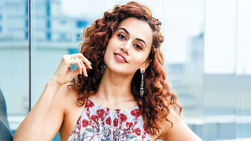 বলিউড থেকে বিদায় নেওয়ার কথা ভাবছেন তাপসী পান্নু